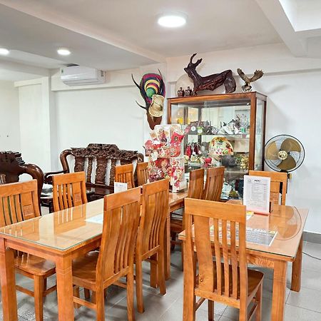 Thien Tai Hotel Ho Chi Minh-stad Buitenkant foto